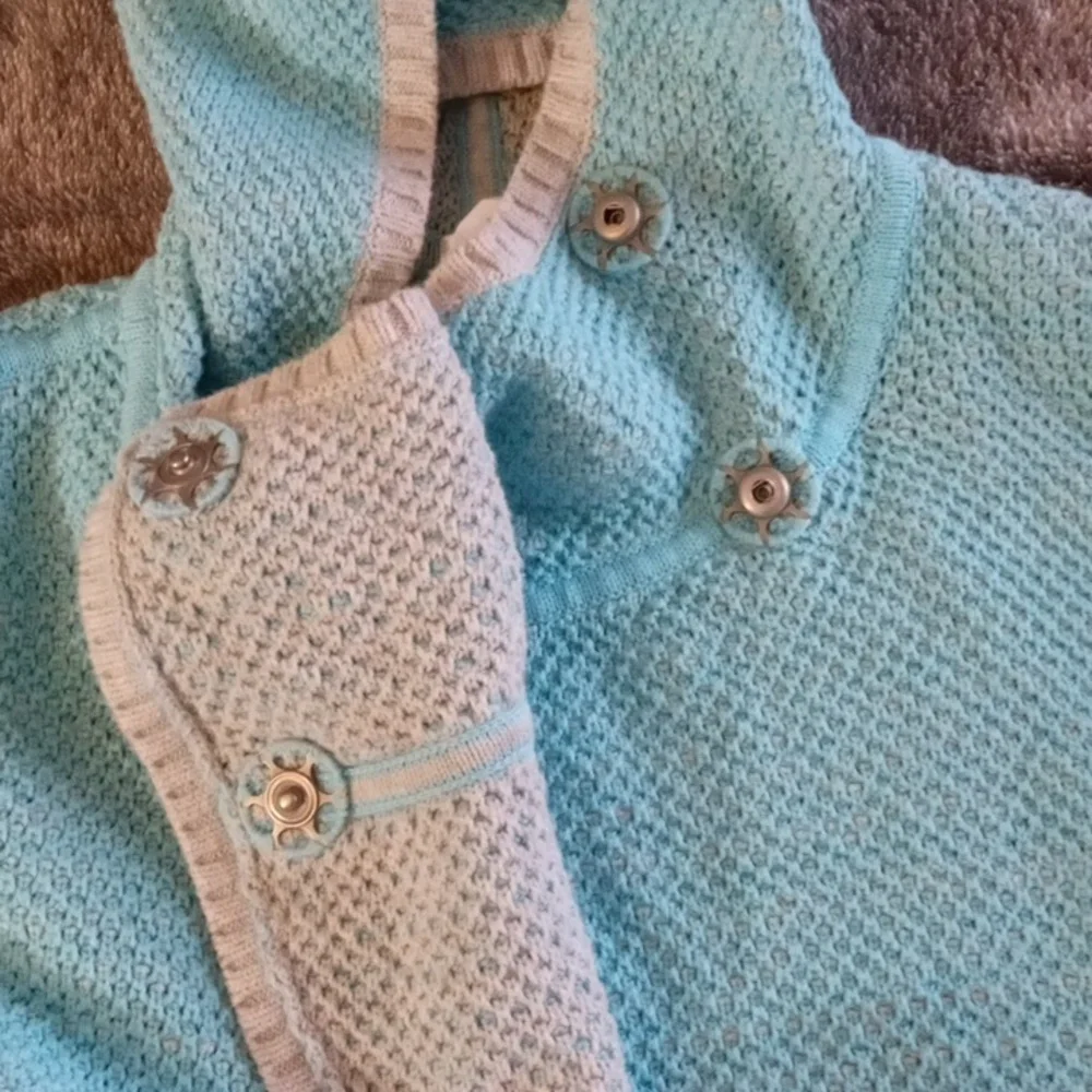 Ivivva Dream Embracer Wrap aqua and gray
